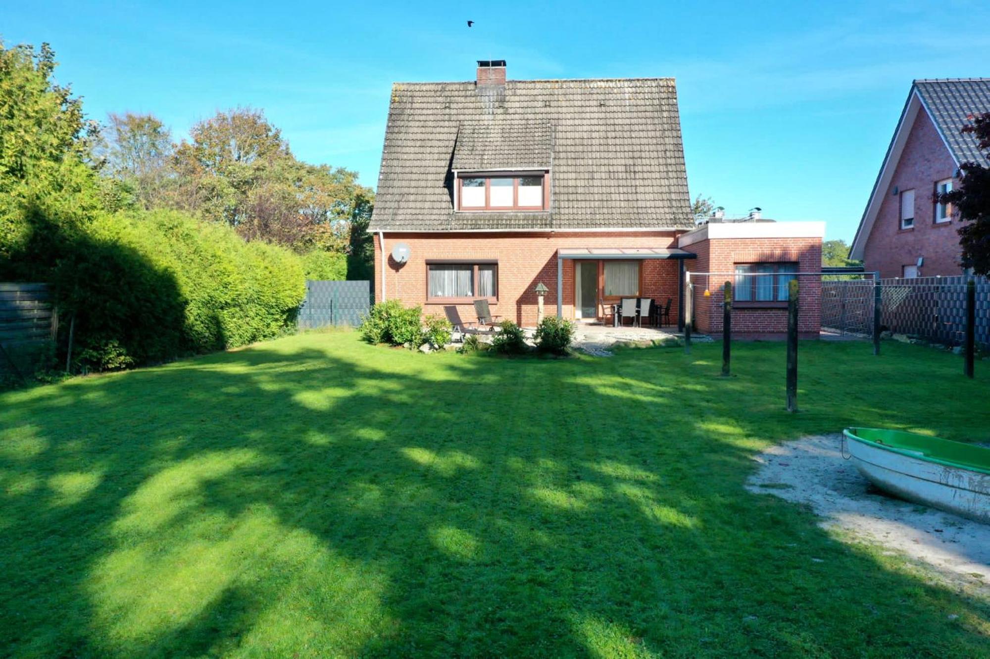 Ferienwohnung Im Erdgeschoss Mit Eingezaeunten Garten Und Terrasse Aurich Exteriör bild