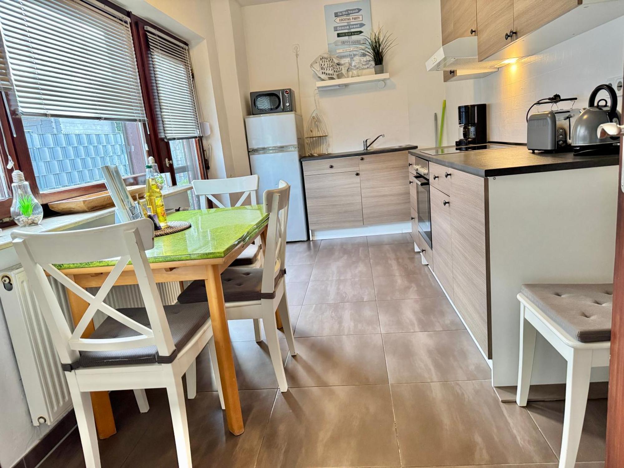 Ferienwohnung Im Erdgeschoss Mit Eingezaeunten Garten Und Terrasse Aurich Exteriör bild